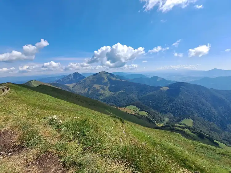 Hôtels à : Bela