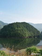 Showa Pond