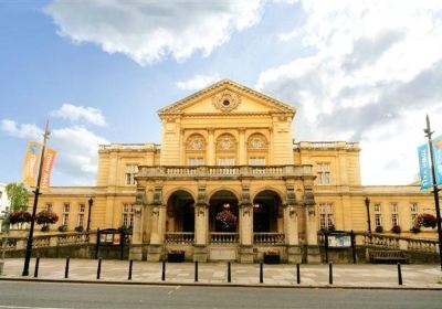 Cheltenham Town Hall