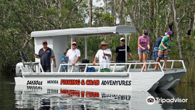 Noosa River Fishing and Crab Adventures