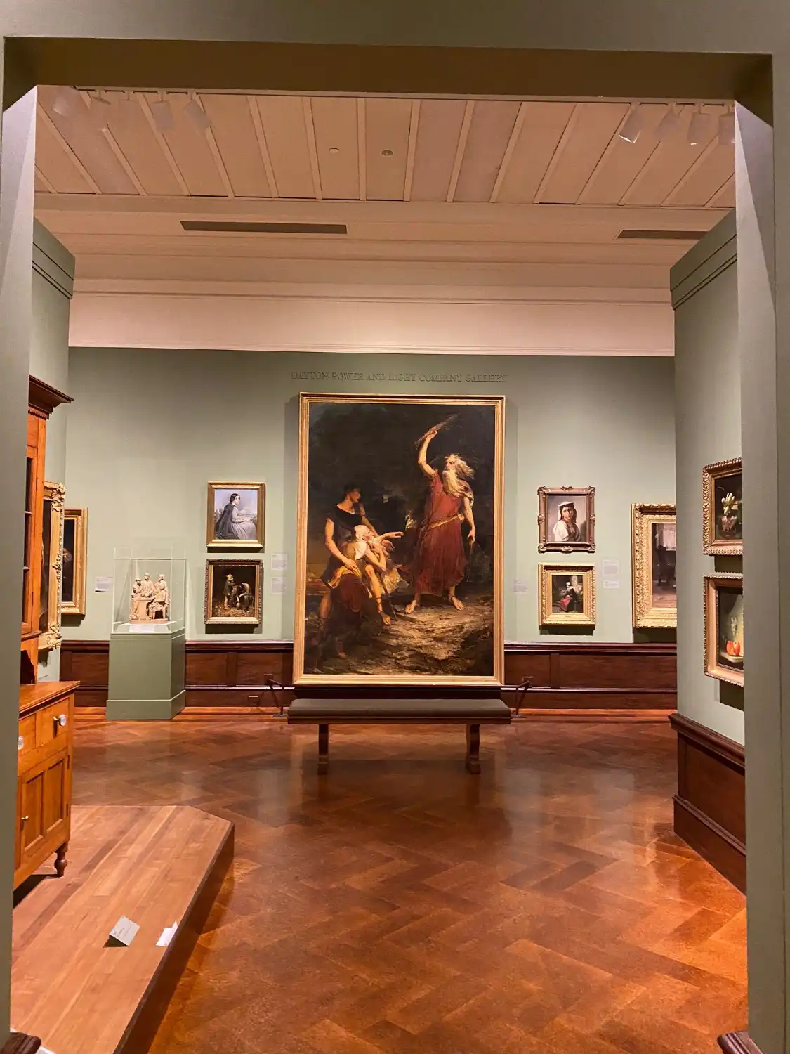 Hotel dekat Dayton Art Institute