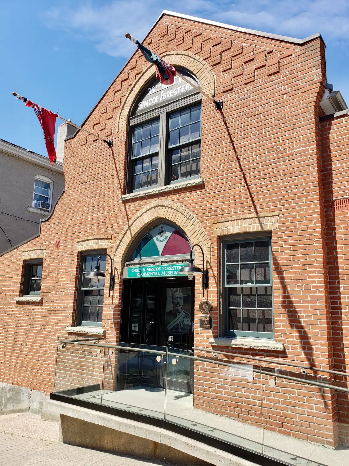 Hotel in zona Grey & Simcoe Foresters Regimental Museum