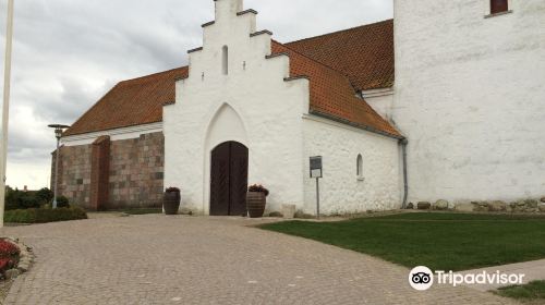 Glesborg Kirke