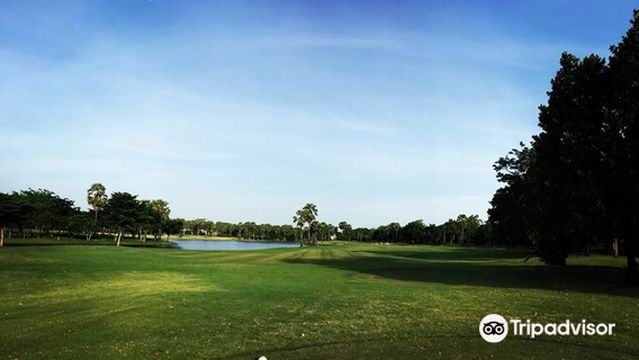 Lakewood Country Club