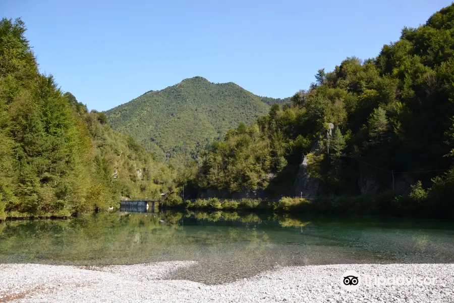 Lago di Cassiglio