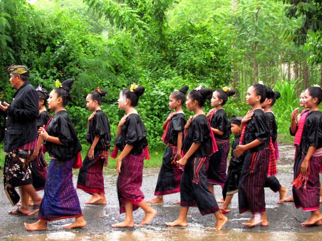 Lombok Bau Nyale Festival | Pujut