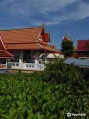 Wat Sanam Nuea