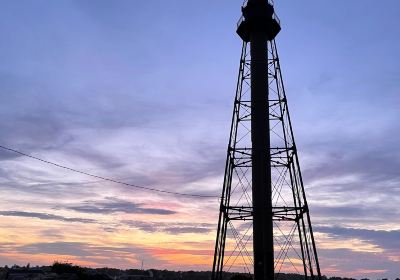 Chandler Hovey Park and Marblehead Lighthouse