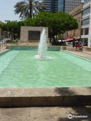 Founders Monument and Fountain