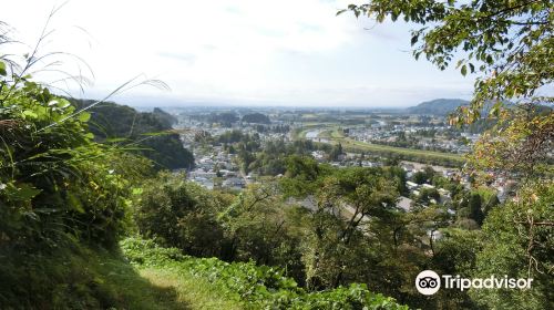 Furushiroyama Park