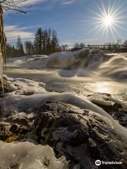 Kjærra Fossepark (Waterfall Park)