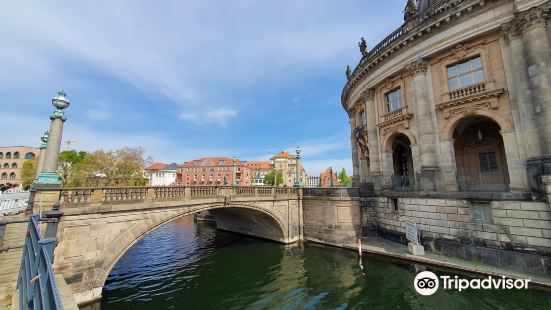 Monbijoubrücke