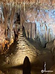Baredin Cave