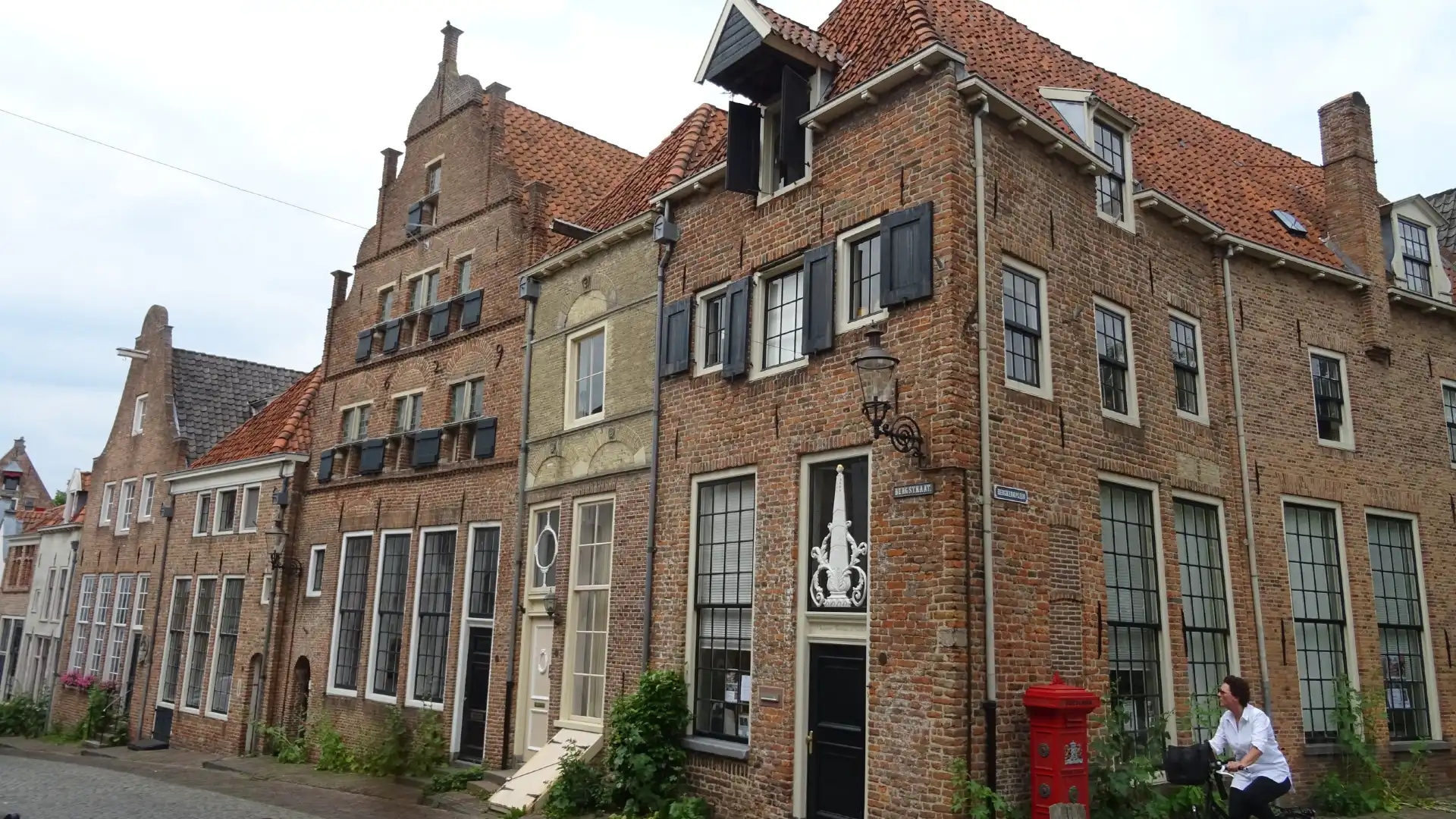 Hotels in de buurt van St. Nicholas Church