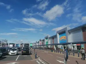 Middlebrook Retail & Leisure Park