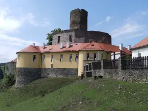 castle Svojanov