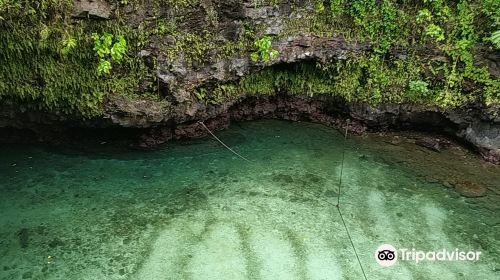 Piula Cave Pool