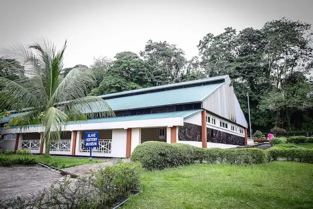Hotels near Slave Trade Museum
