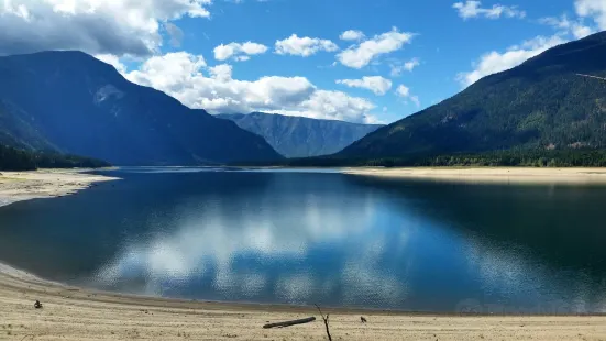 McDonald Creek Provincial Park