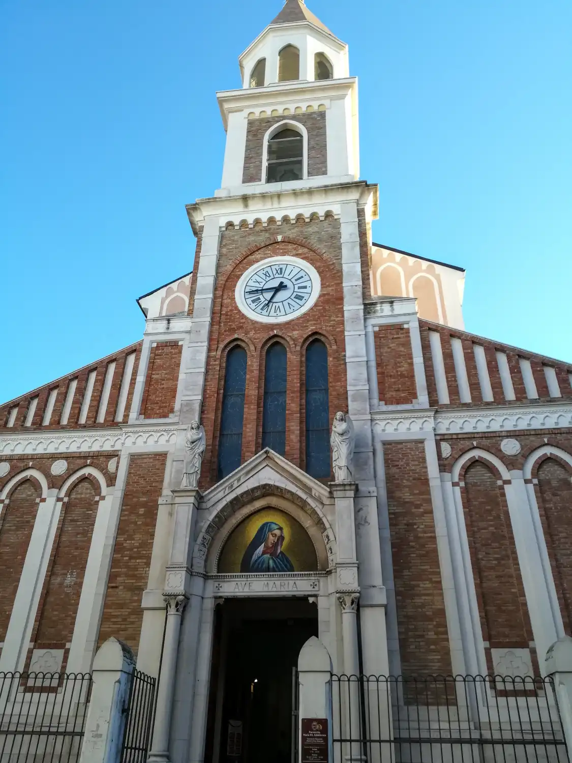 Hotels near Church of Saint Mary of the Sorrows