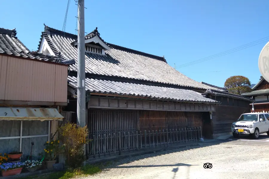 Kuriyama House