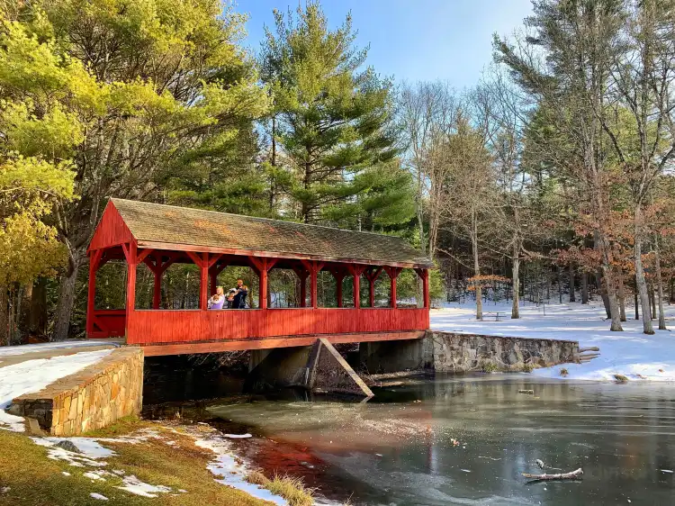 Hôtels à : Simsbury