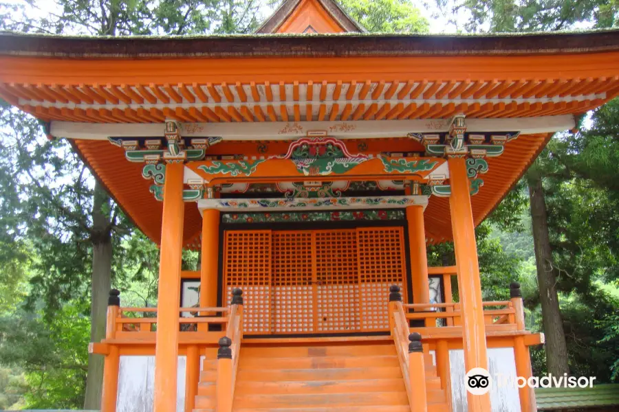 天津神社