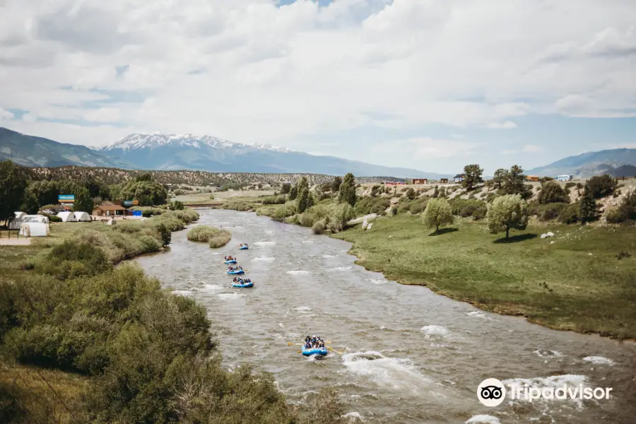 Noah's Ark Whitewater Rafting & Adventure Co.