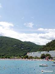 Maslinica Beach