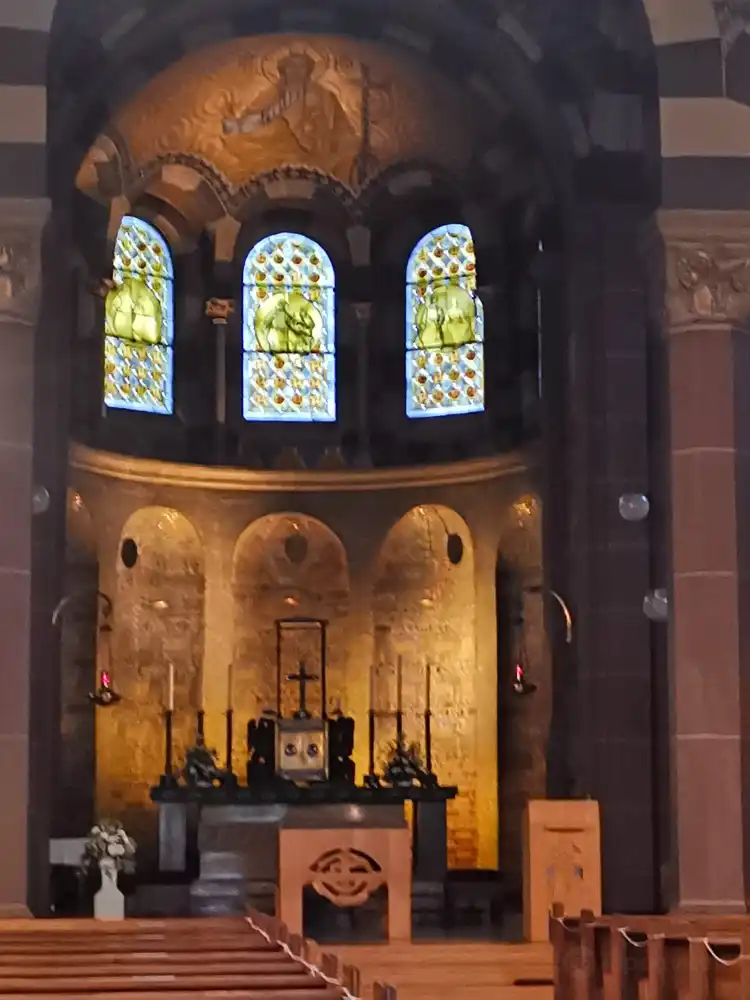 Các khách sạn gần St. Laurentius