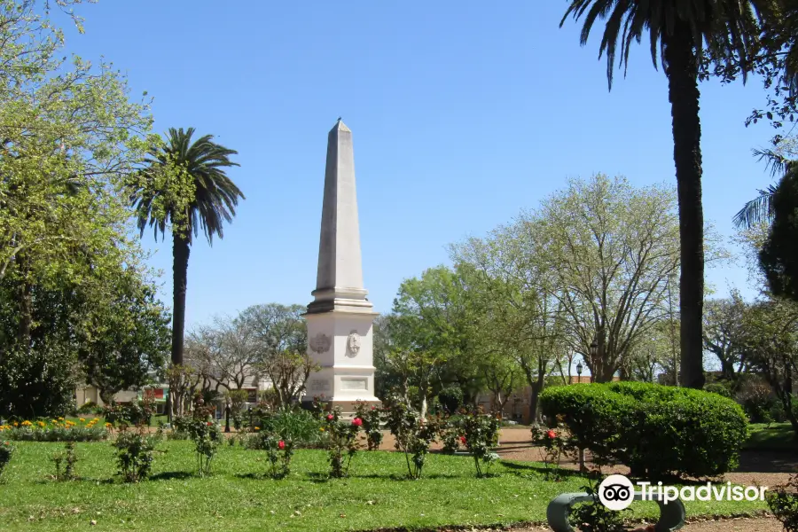 Plaza General Urquiza