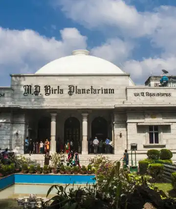 Hoteles cerca de Birla Planetarium