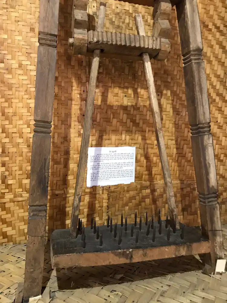 Các khách sạn gần Mahant Ghasidas Memorial Museum