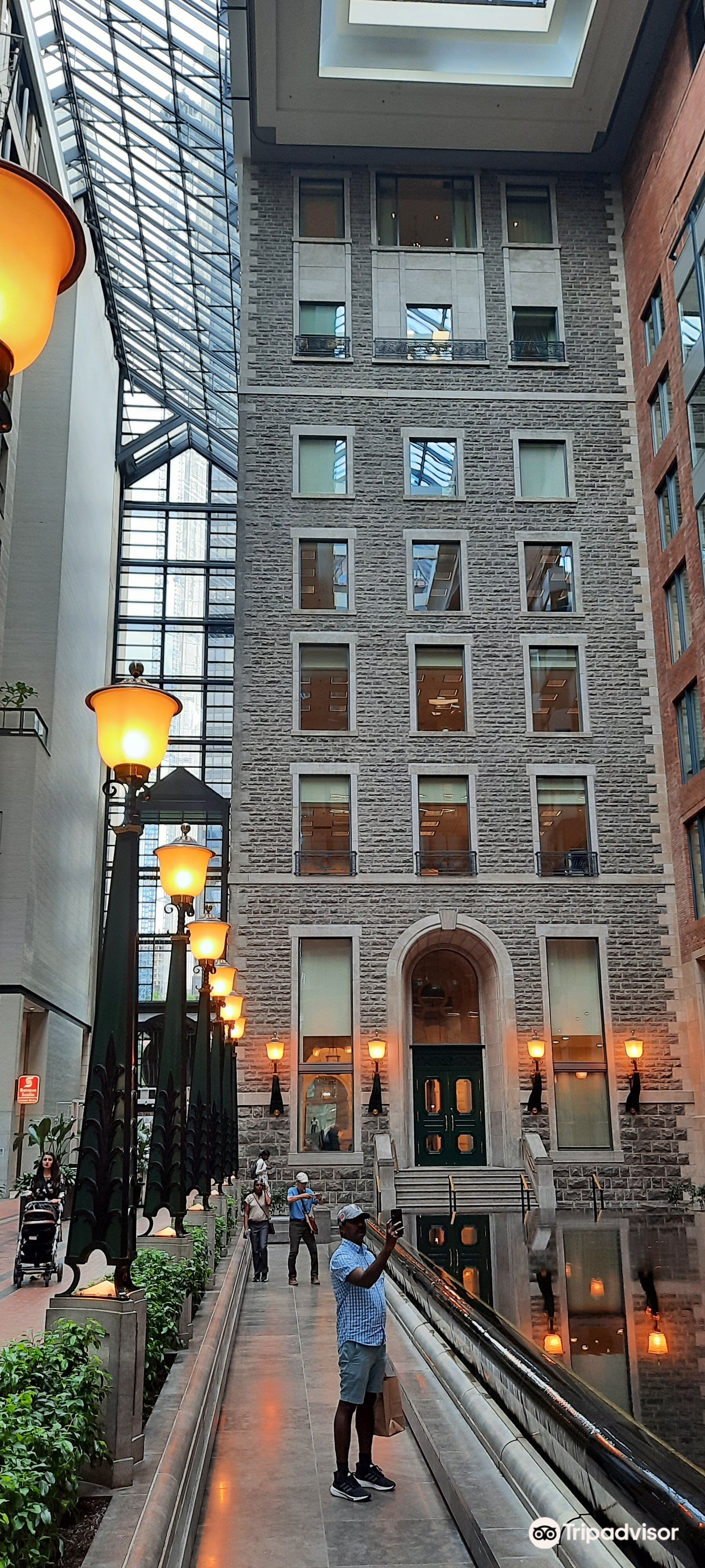 Latest travel itineraries for World Trade Centre Montréal in January