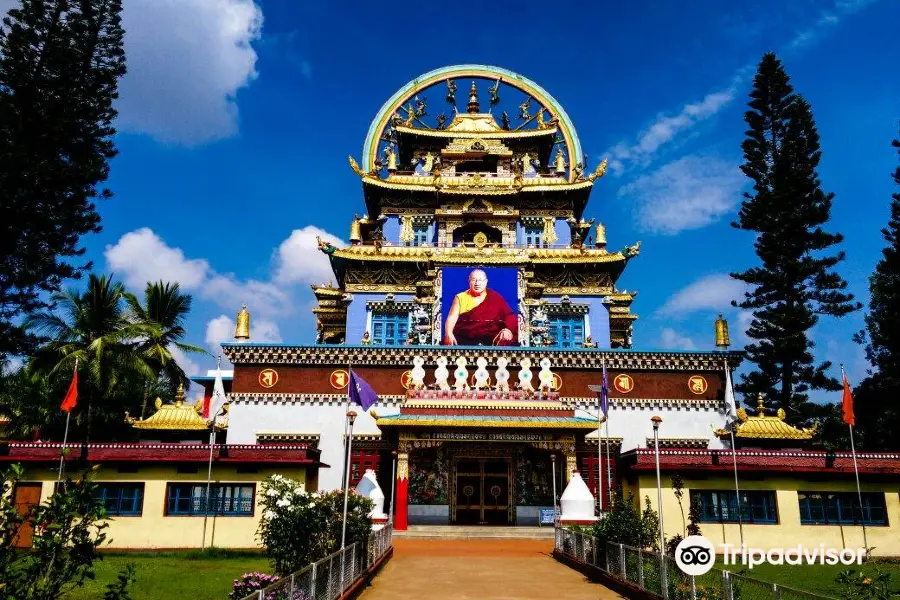 Namdroling Monastery Golden Temple