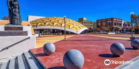 Pioneer Center for the Performing Arts