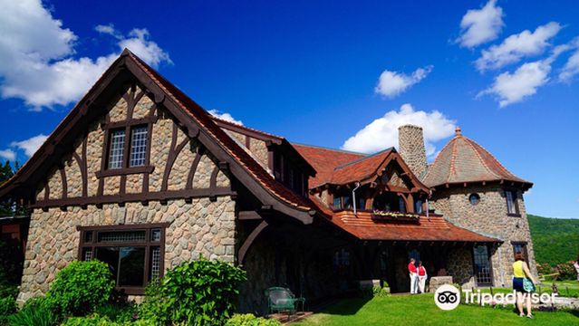 Castle in the Clouds