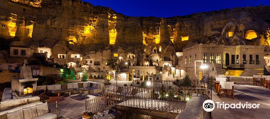 네브셰히르데이 투어