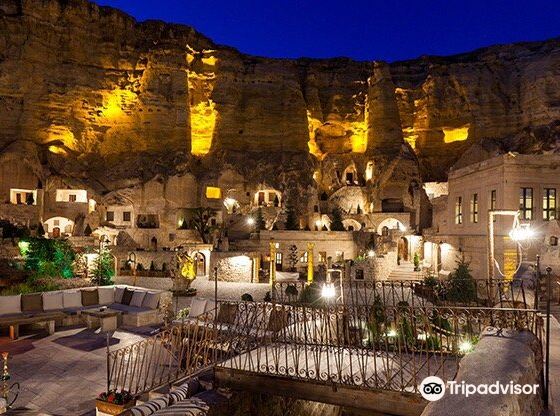 內夫謝希爾 自由行套票