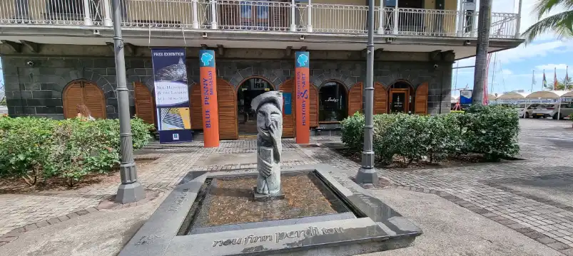 Hotel berhampiran Blue Penny Museum