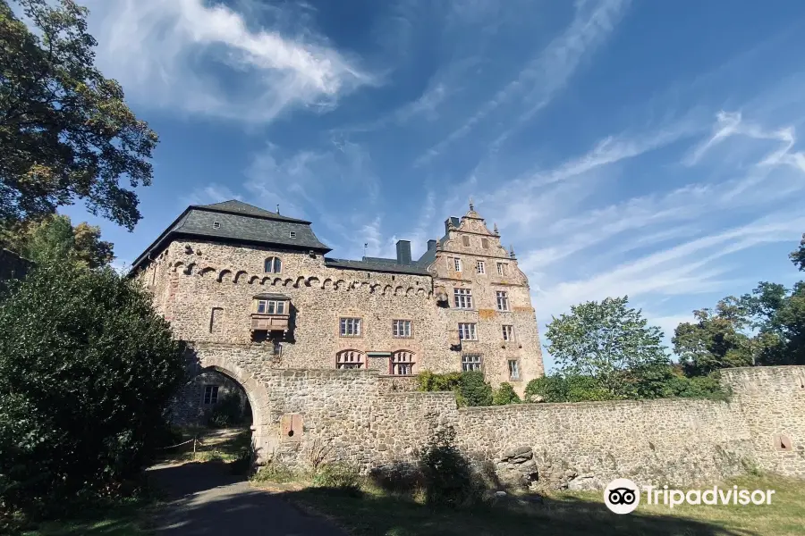 Замок Айзенбах