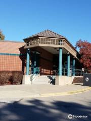 Kansas City Public Library: Trails West Branch