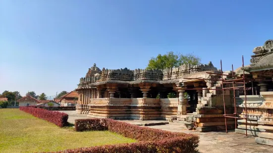 Belavadi Shri Veeranarayana Swami Temple