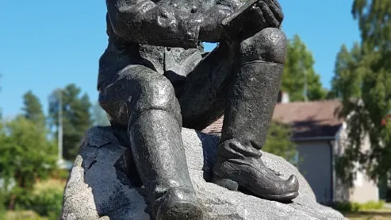 Väinö Kataja Statue