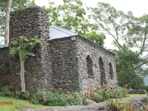 Hoyohoy Highland Stone Chapel Adventure Park