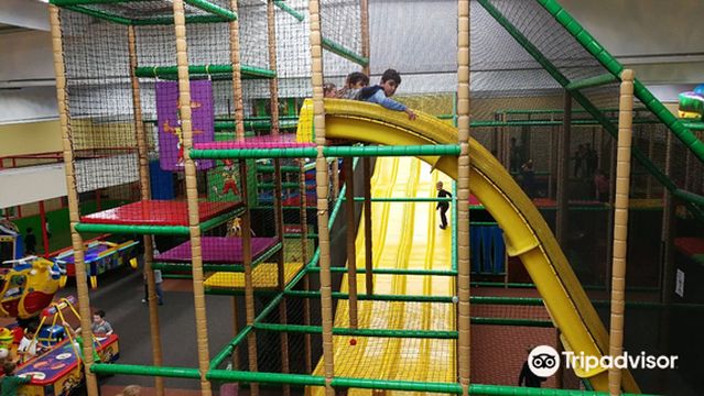 Tolliwood children Adventureland Frankfurt