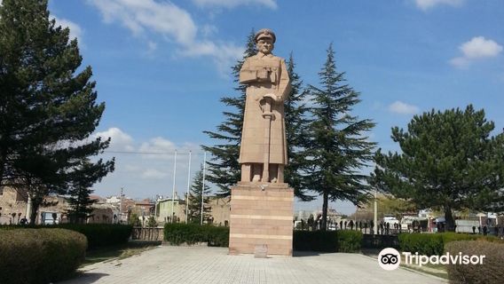 HakkI Atamutlu  Kultur Parki