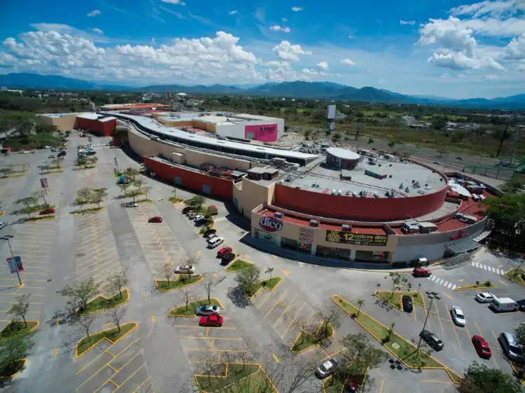 Hotels near Zentralia Mall