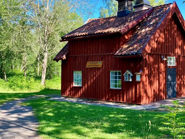 Hotels near Kolmarden Wildlife Park