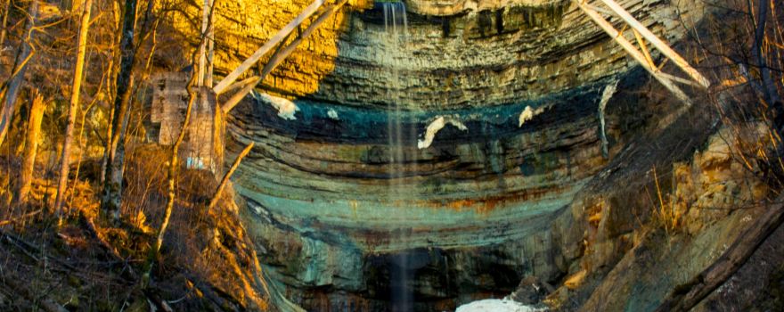 Valaste Waterfall